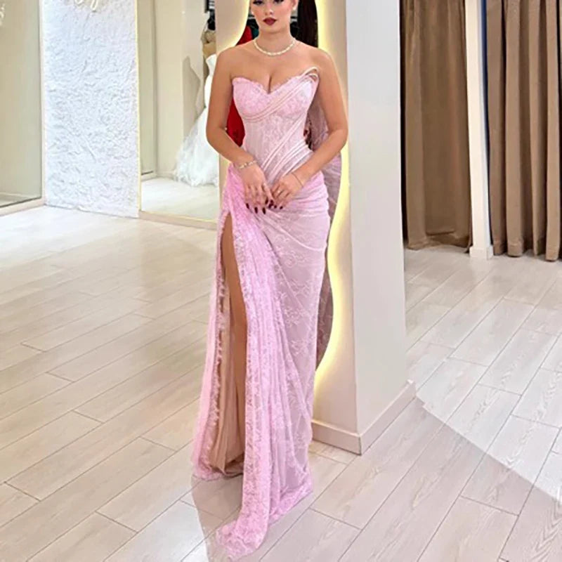 Lace Mermaid Maxi Dress – Strapless Sweetheart Neck Gown with Corset Bodice, Ruched Waist and High Side Slit for Weddings & Formal Events
