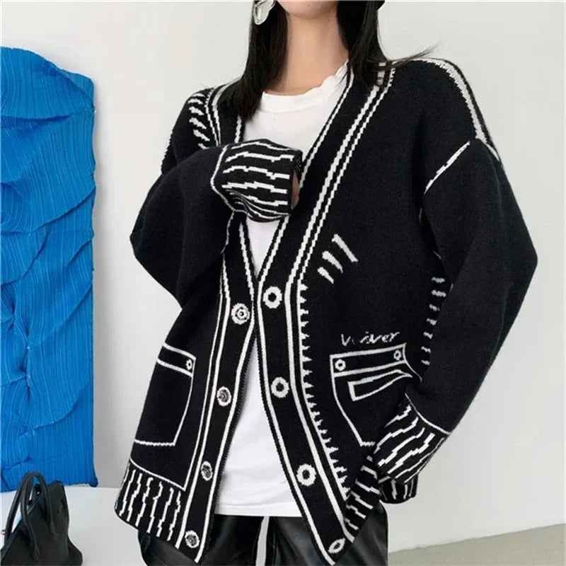 Graphic Knit Cardigan Jacket, Oversized Button-Up Sweater with Contrast Pattern and Patch Pockets, Cozy Casual Outerwear
