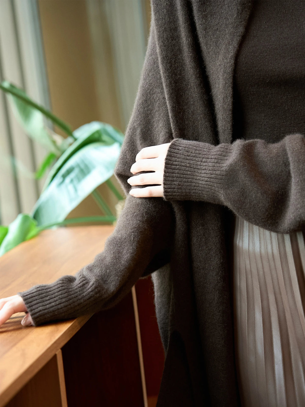Women's Oversized Scarf Wrap, Solid Color Long Shawl with Fringed Ends, Neutral Winter Scarf for Women