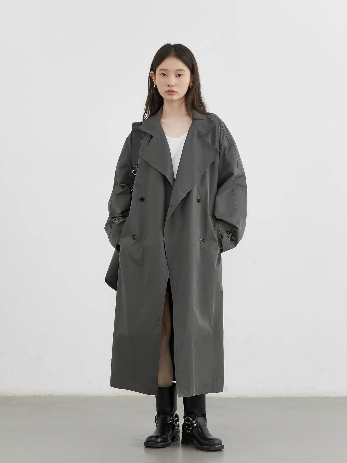 Classic Double-Breasted Trench Coat, Longline Coat with Wide Lapels and Adjustable Cuffs, Elegant Minimalist Transitional Outerwear