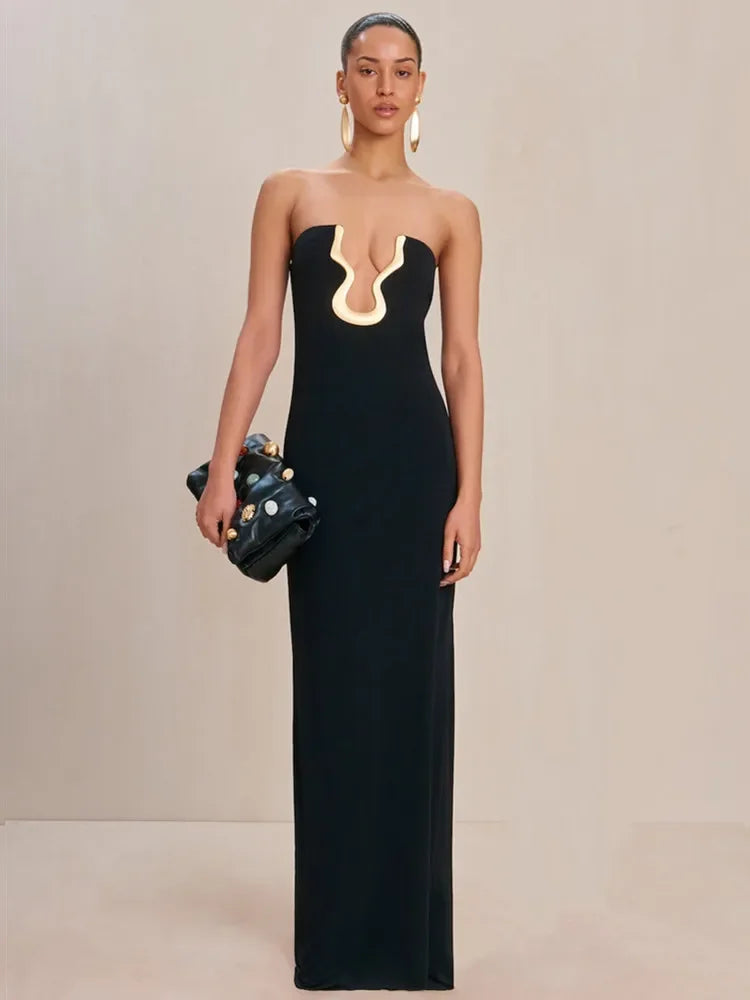 Strapless Maxi Dress – Elegant Column Gown with Sculpted U Neckline, Contrast Trim and Sleek Fitted Silhouette