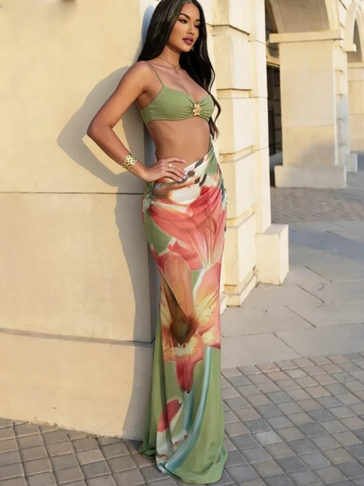 Floral Two Piece Set – Ruched Halter Crop Top and High Waist Maxi Skirt with Tropical Print, Flowing Silhouette for Vacations & Resort Wear