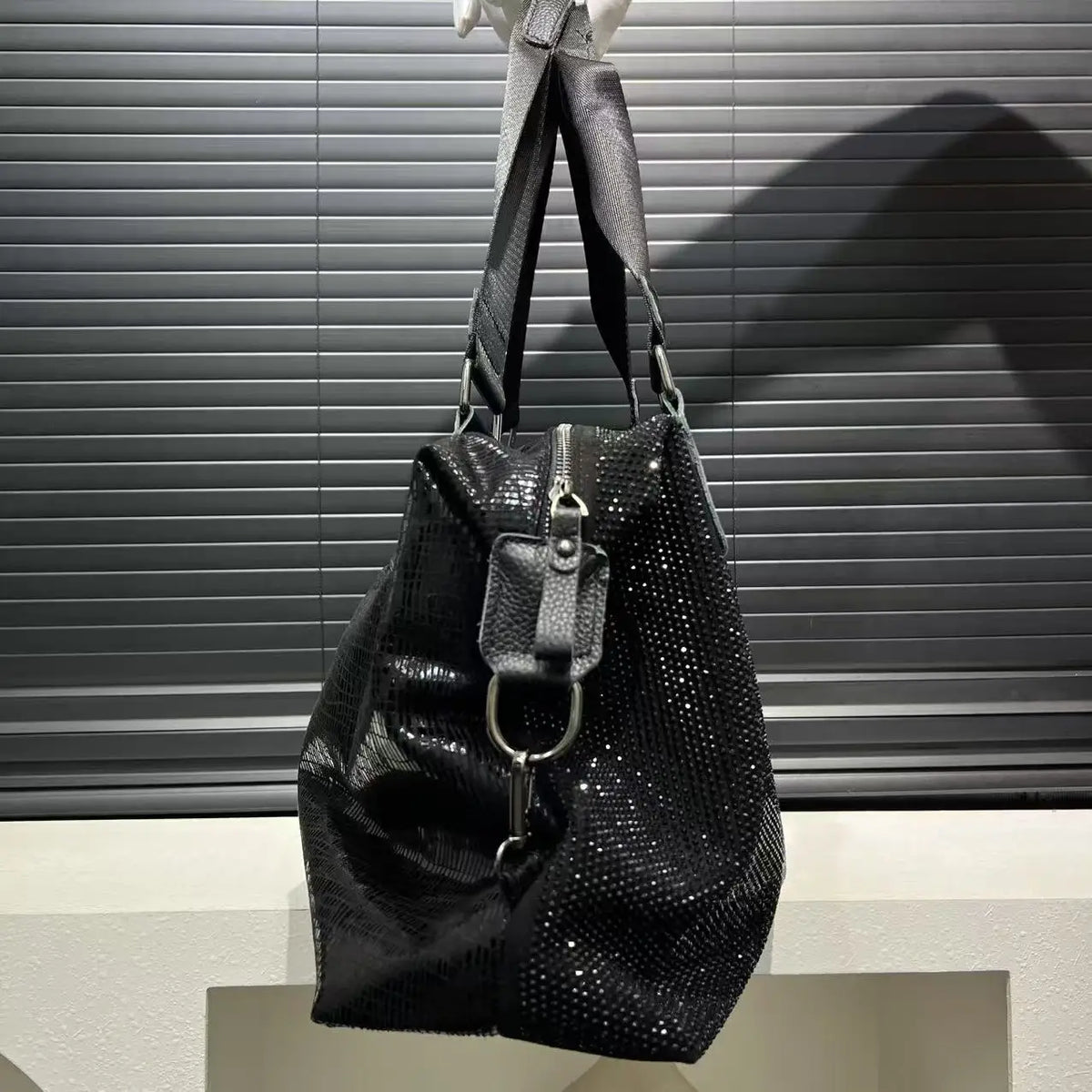 Sparkly Teddy Bear Tote Bag, Embellished Shoulder Handbag with Top Handles, Cute Graphic Carryall Purse with Adjustable Strap for Casual & Everyday Use