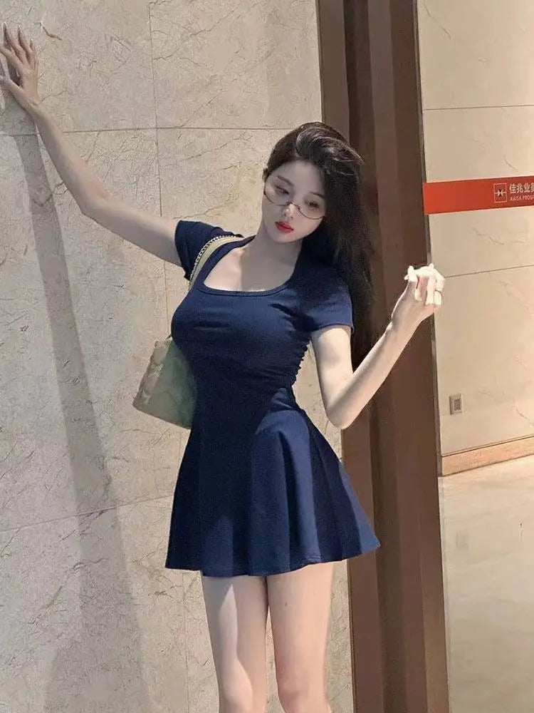 Fit and Flare Mini Dress – Short Sleeve Round Neck Dress with Fitted Bodice and Flared Skirt for Brunch, Casual Outings & Date Nights