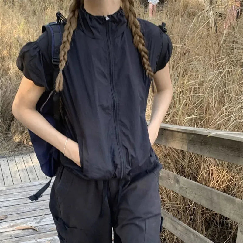 Cropped Utility Jacket, Lightweight Zip-Up Jacket with Short Sleeves and Relaxed Fit, Minimalist Casual Transitional Outerwear