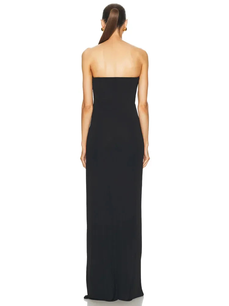 Strapless Maxi Dress – Elegant Column Gown with Sculpted U Neckline, Contrast Trim and Sleek Fitted Silhouette