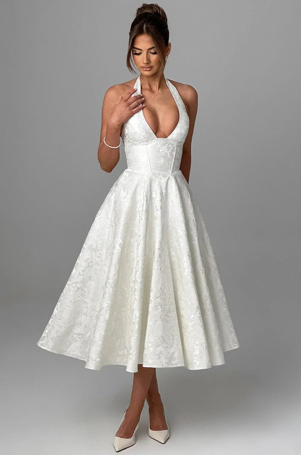 Tulle A-Line Midi Dress – Sleeveless Corset Bodice Dress with Full Flared Skirt and Textured Finish for Weddings, Proms & Parties