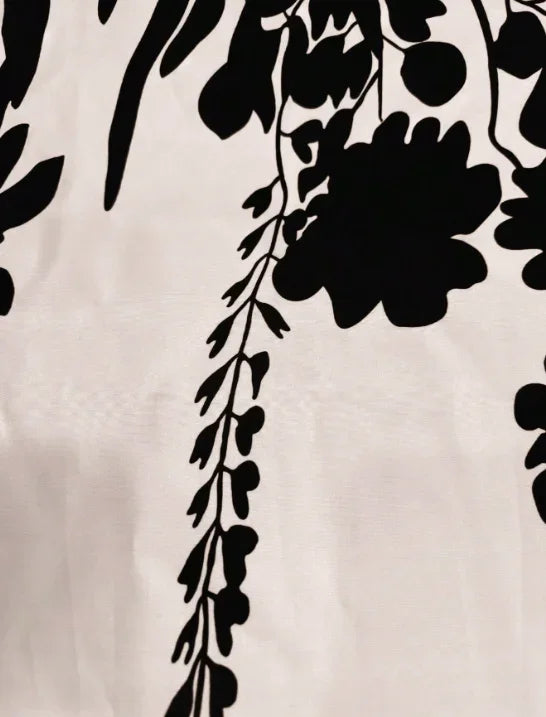 Floral Maxi Dress – Short Sleeve V-Neck Dress with Defined Waist, Tie Detail, Flowing Skirt and Elegant Botanical Print for Events