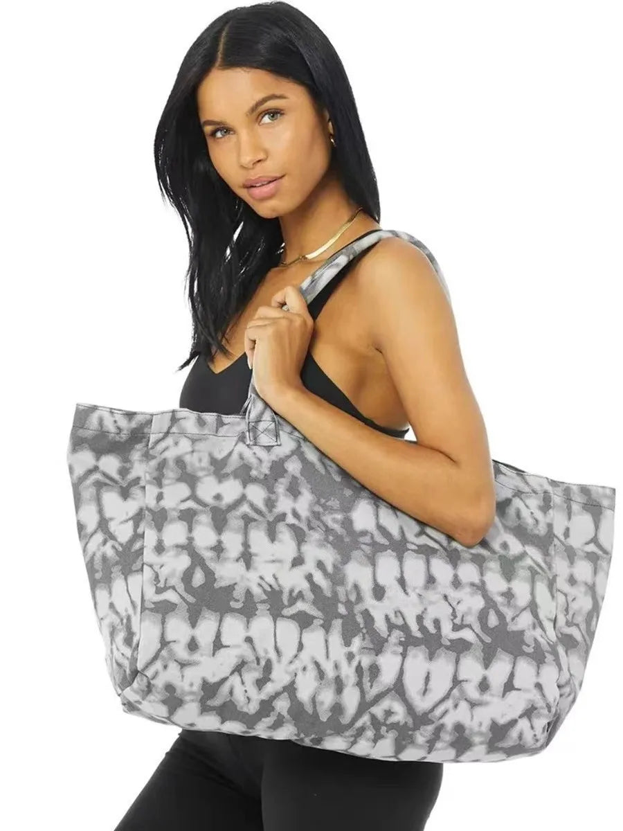 Oversized Printed Tote Bag, Large Canvas Shoulder Handbag, Casual Beach Carryall Purse with Wide Handles for Travel, Shopping & Everyday Use