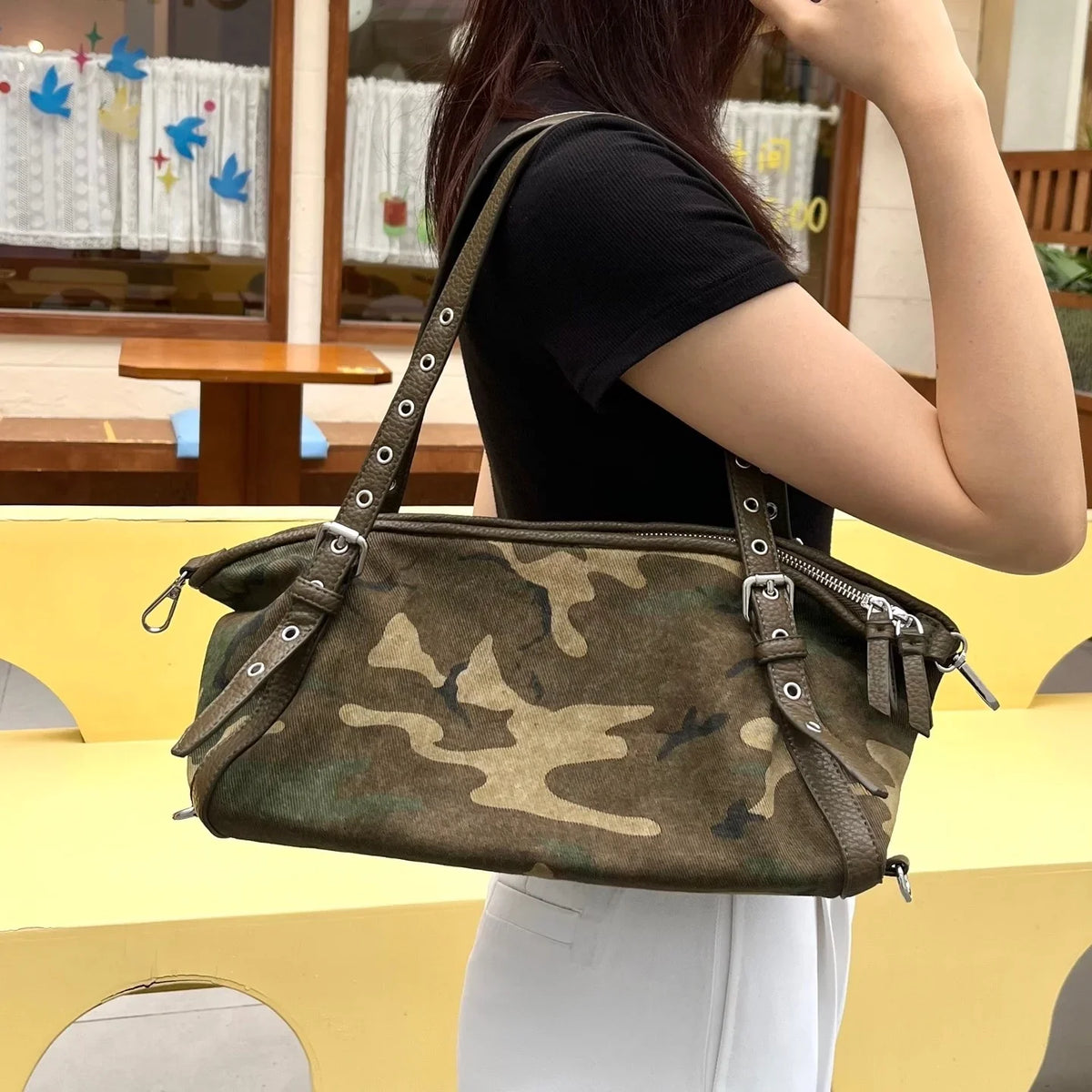 Camouflage Shoulder Bag, Vintage Canvas Handbag with Adjustable Leather Straps, Casual Crossbody Purse with Buckle Details for Travel & Everyday Use