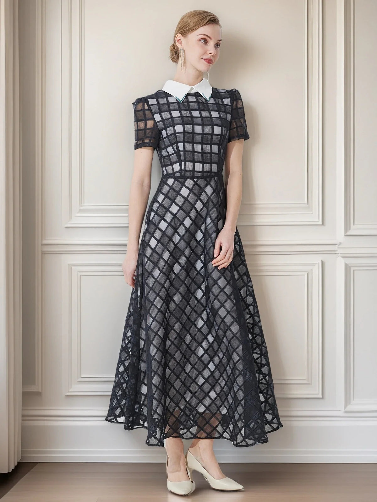 Plaid Maxi Dress – Short Sleeve High Neck A-Line Dress with Fitted Bodice and Flowing Full Skirt for Weddings, Brunch & Special Events