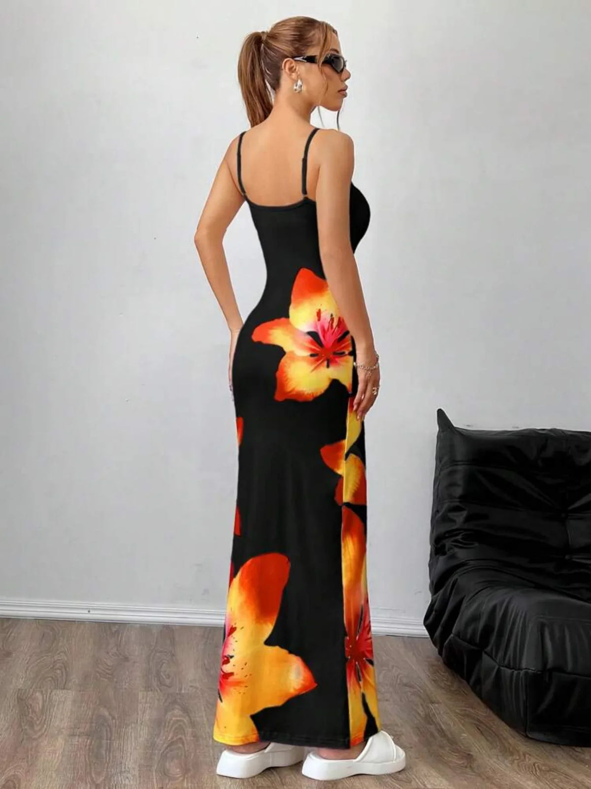 Floral Maxi Dress – Spaghetti Strap Bodycon Dress with Scoop Neck, Side Slit and Statement Floral Print for Vacations, Parties & Date Nights