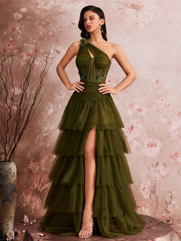 Ruffled Maxi Dress – One Shoulder Evening Gown with Ruched Bodice, Tiered Skirt and High Side Slit for Weddings & Formal Events