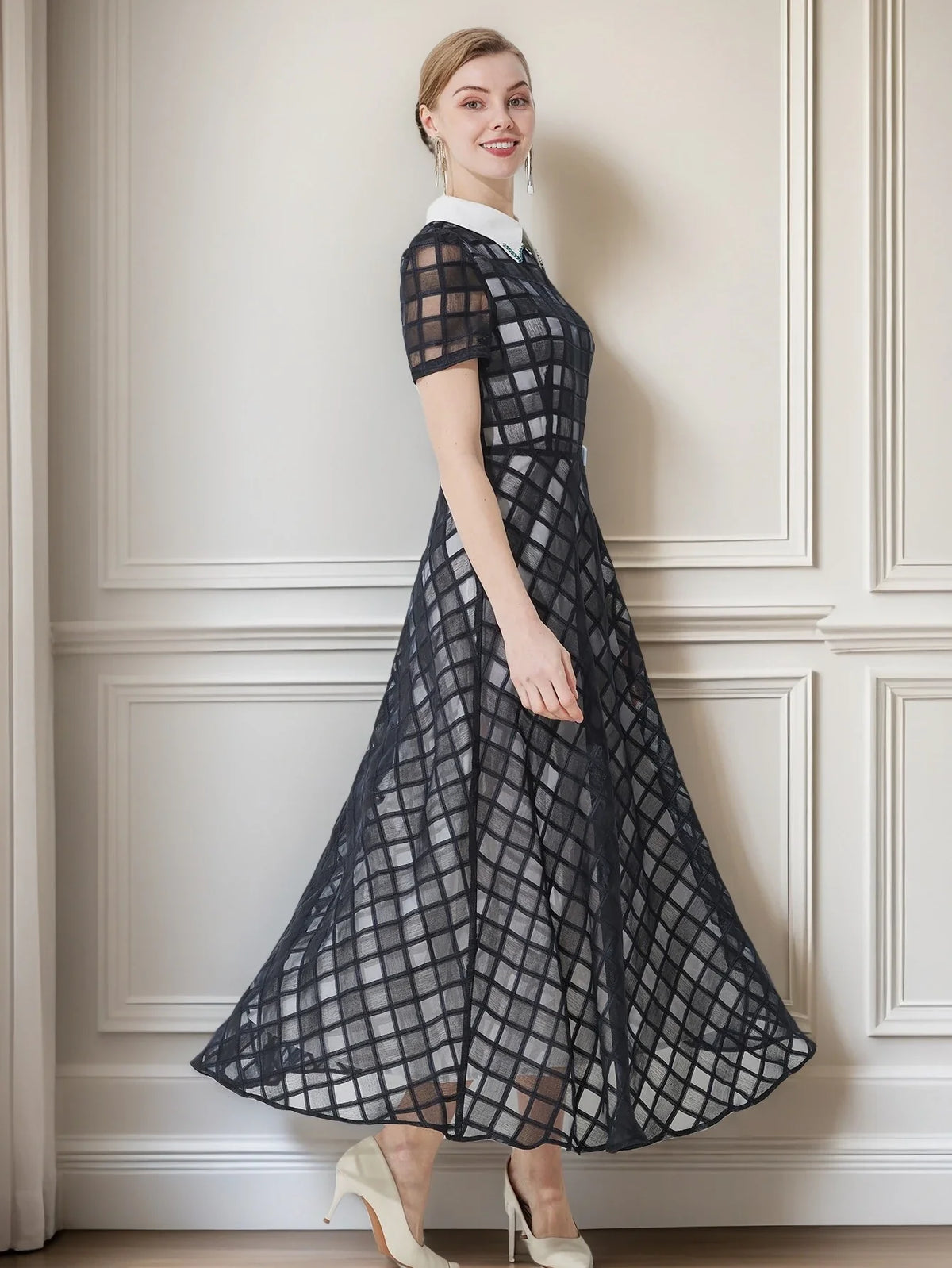 Plaid Maxi Dress – Short Sleeve High Neck A-Line Dress with Fitted Bodice and Flowing Full Skirt for Weddings, Brunch & Special Events