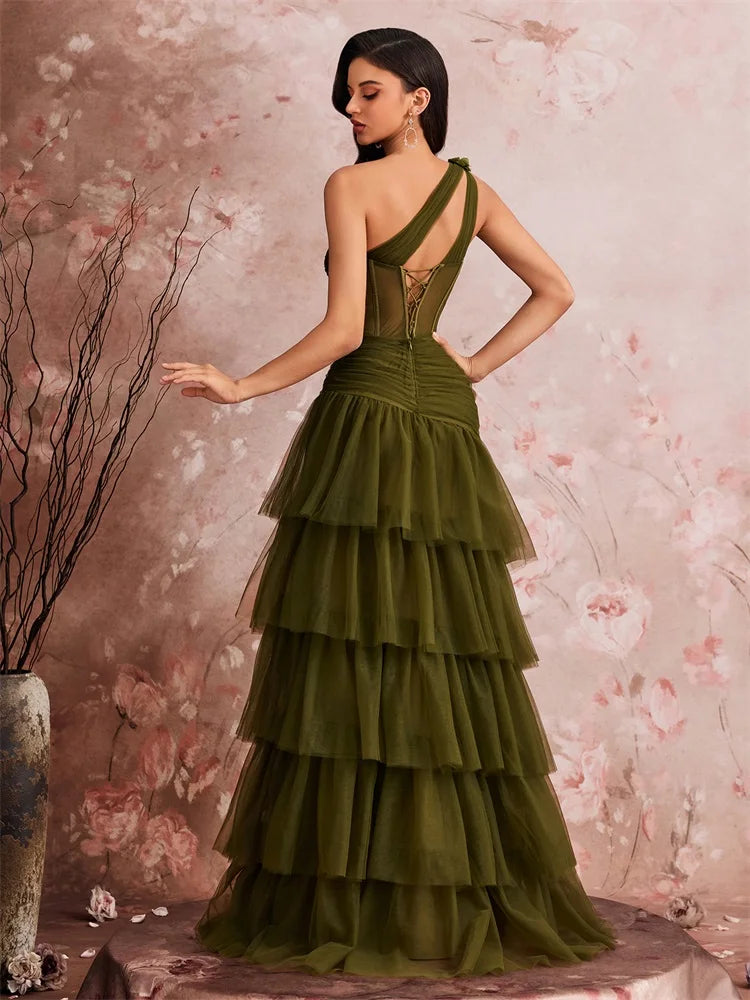 Ruffled Maxi Dress – One Shoulder Evening Gown with Ruched Bodice, Tiered Skirt and High Side Slit for Weddings & Formal Events