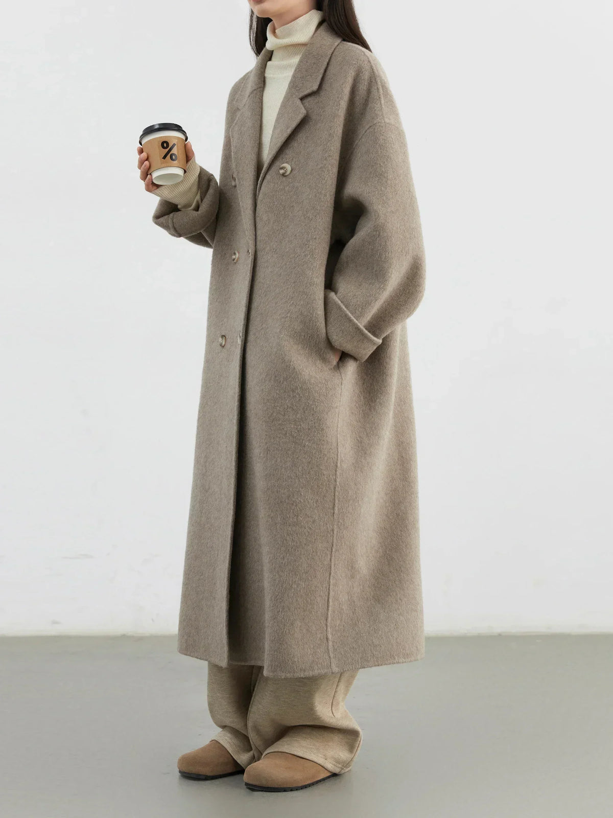 Long Double-Breasted Wool Coat, Tailored Lapel Overcoat with Relaxed Fit, Classic Fall Winter Outerwear