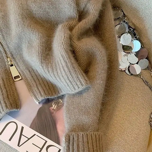 Cropped Knit Jacket, Zip-Up Sweater with Faux Leather Collar and Ribbed Trim, Cozy Casual Cardigan for Fall Winter