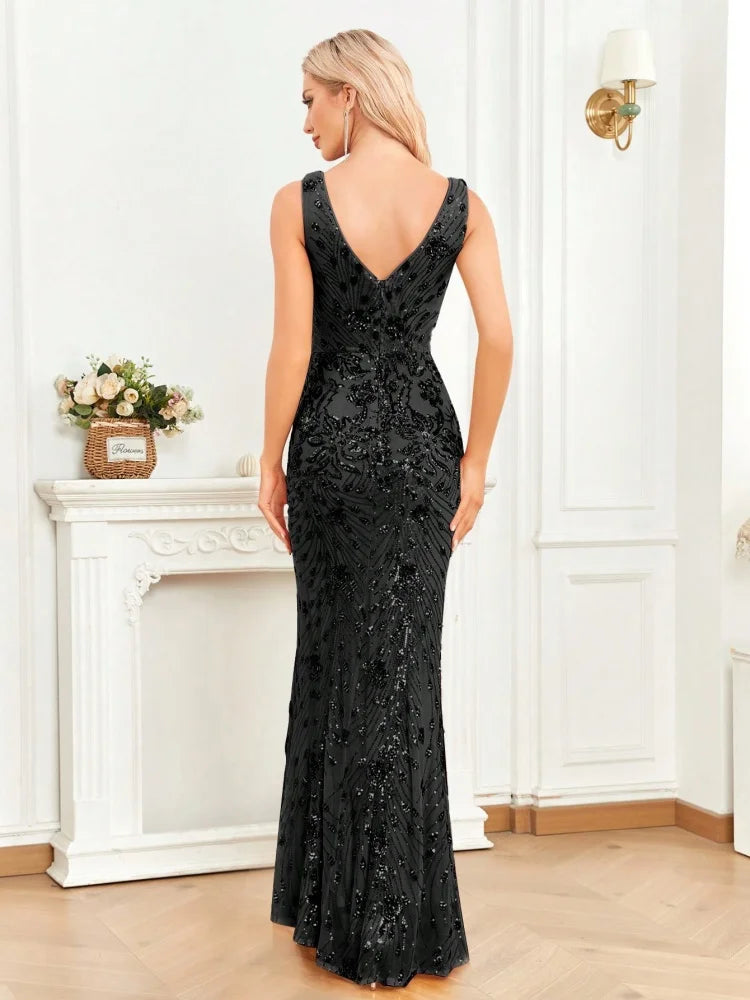 Lace Maxi Dress – Sleeveless V-Neck Bodycon Gown with Intricate Lace Texture, Fitted Silhouette and Floor-Length Design for Formal Events
