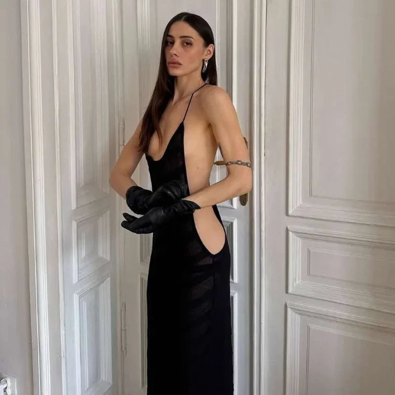 Halter Neck Maxi Dress – Backless Draped Dress with Open Side Detail, Flowing Skirt and Elegant Evening Silhouette for Parties