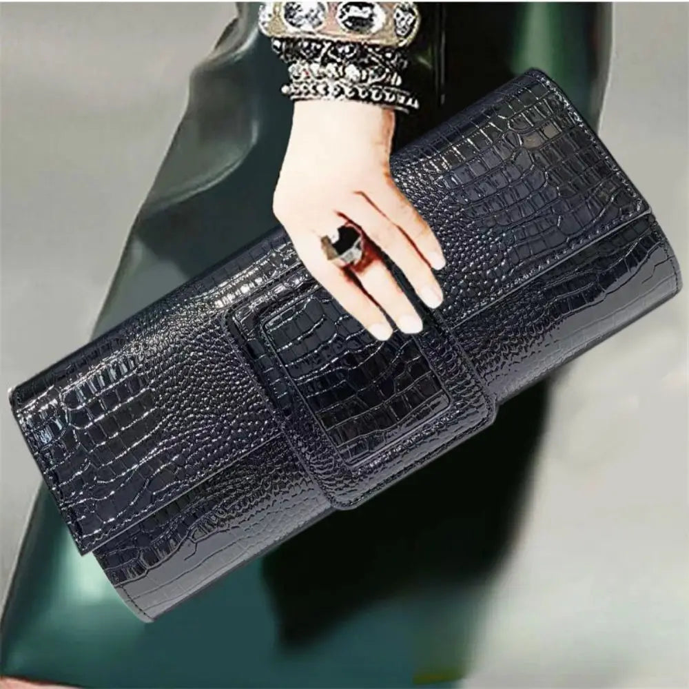 Women's Black Crocodile Clutch Bag, Elegant Faux Leather Envelope Purse, Textured Evening Handbag with Flap Closure for Parties & Special Occasions