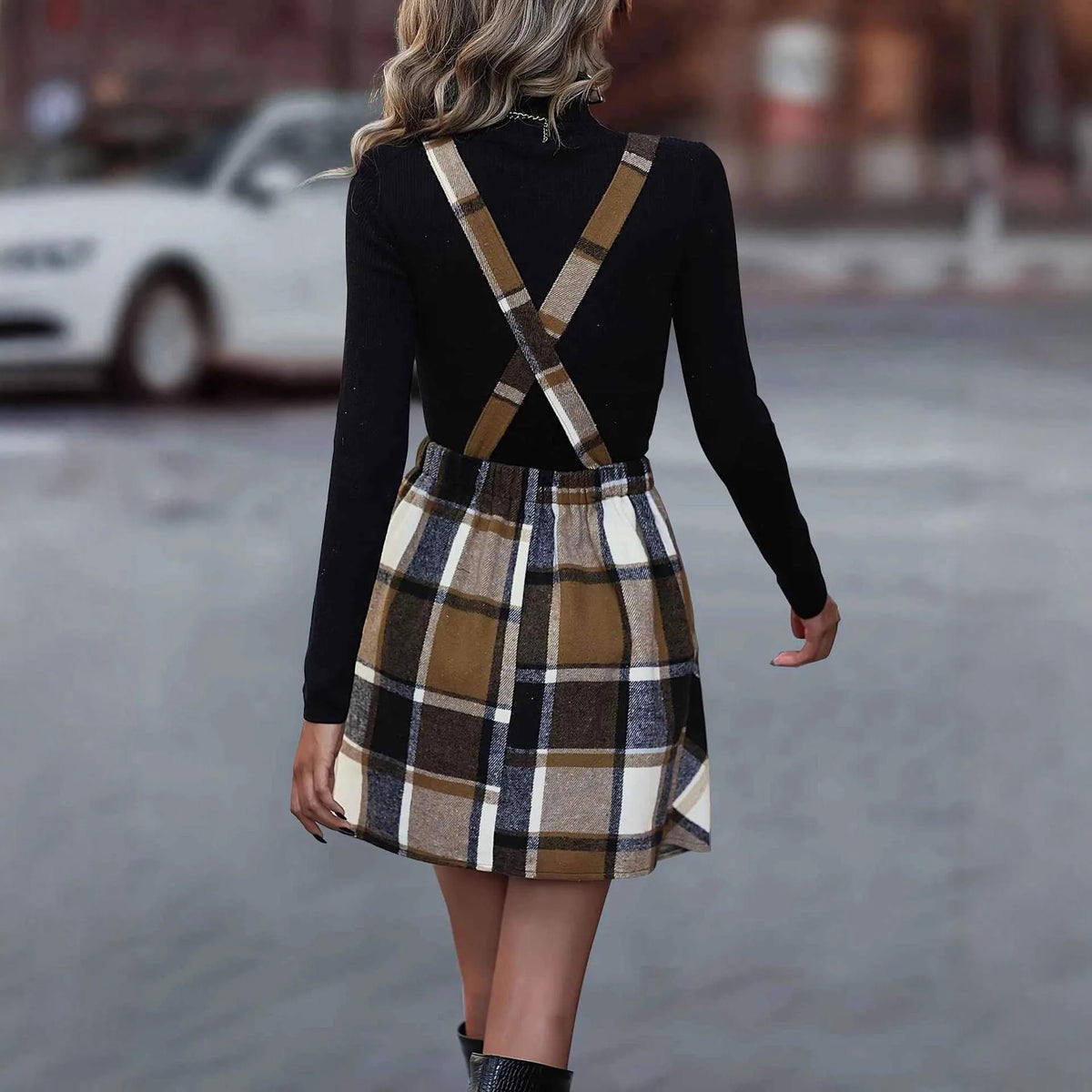 Plaid Pinafore Mini Dress – Checkered Suspender Dress with Flared A-Line Skirt and High Waist for Fall and Winter Layered Outfits