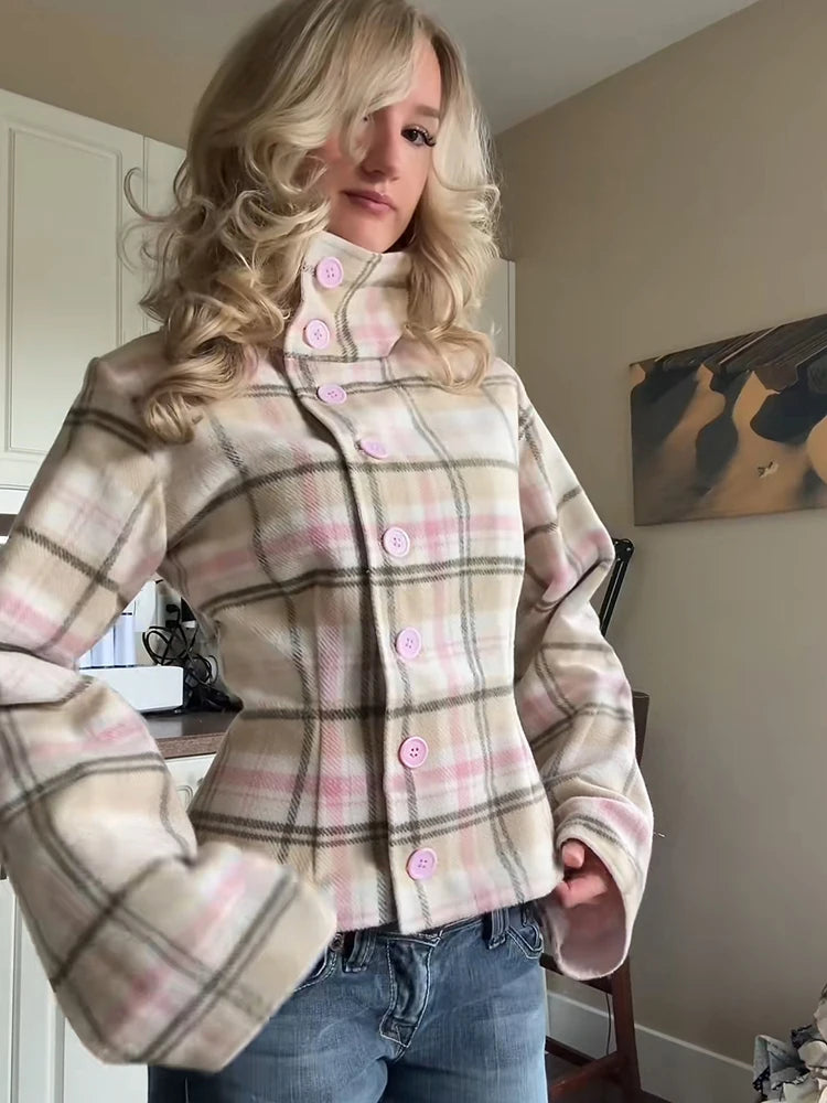 Plaid & Button Up Jacket – Women's Oversized Wool Look Shacket with High Collar, Long Sleeves and Classic Check Pattern
