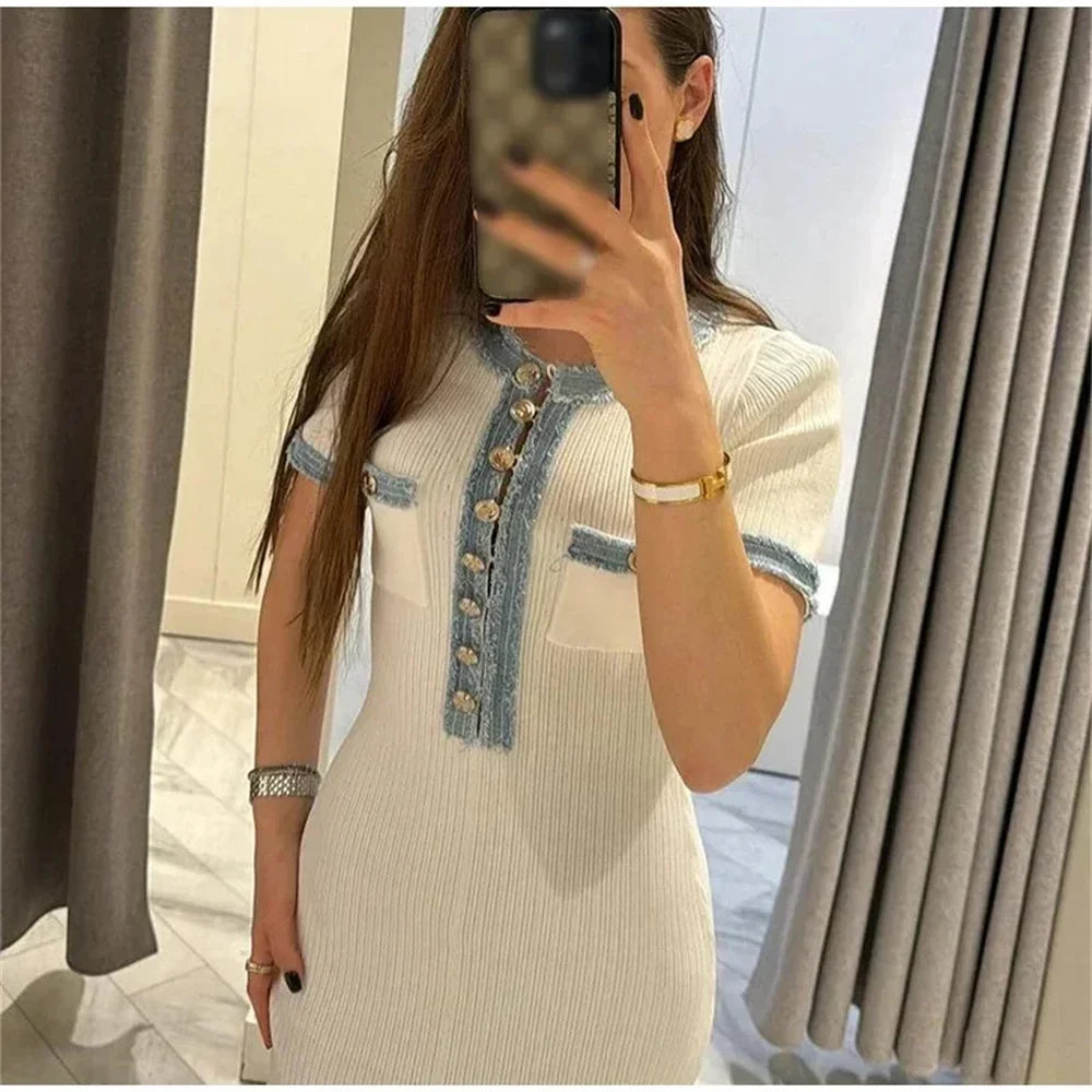 Bodycon Maxi Dress – Sleeveless Square Neck Dress with Wide Straps, Figure-Hugging Silhouette and Floor-Length Design for Vacations & Events