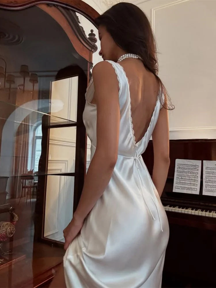 Satin Slip Maxi Dress – V-Neck Spaghetti Strap Dress with Lace Trim, Ruched Side Detail and Figure-Hugging Silhouette for Weddings & Date Nights