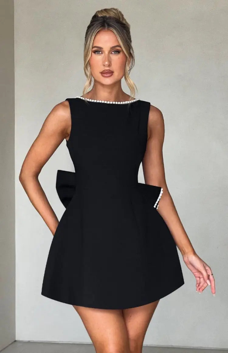 Sleeveless A-Line Mini Dress – Round Neck Flared Swing Dress with Relaxed Silhouette for Casual Outings, Brunch, Office & Parties
