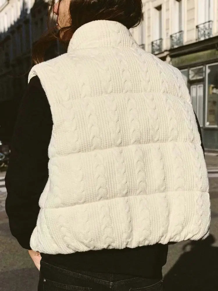 Cable Knit Puffer Vest, Quilted Sleeveless Zip-Up Vest with Stand Collar, Lightweight Layering Jacket for Fall