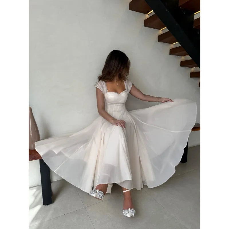 A-Line Midi Dress – Short Sleeve Square Neck Dress with Fitted Bodice, Defined Waist and Flowing Flared Skirt for Weddings & Special Events